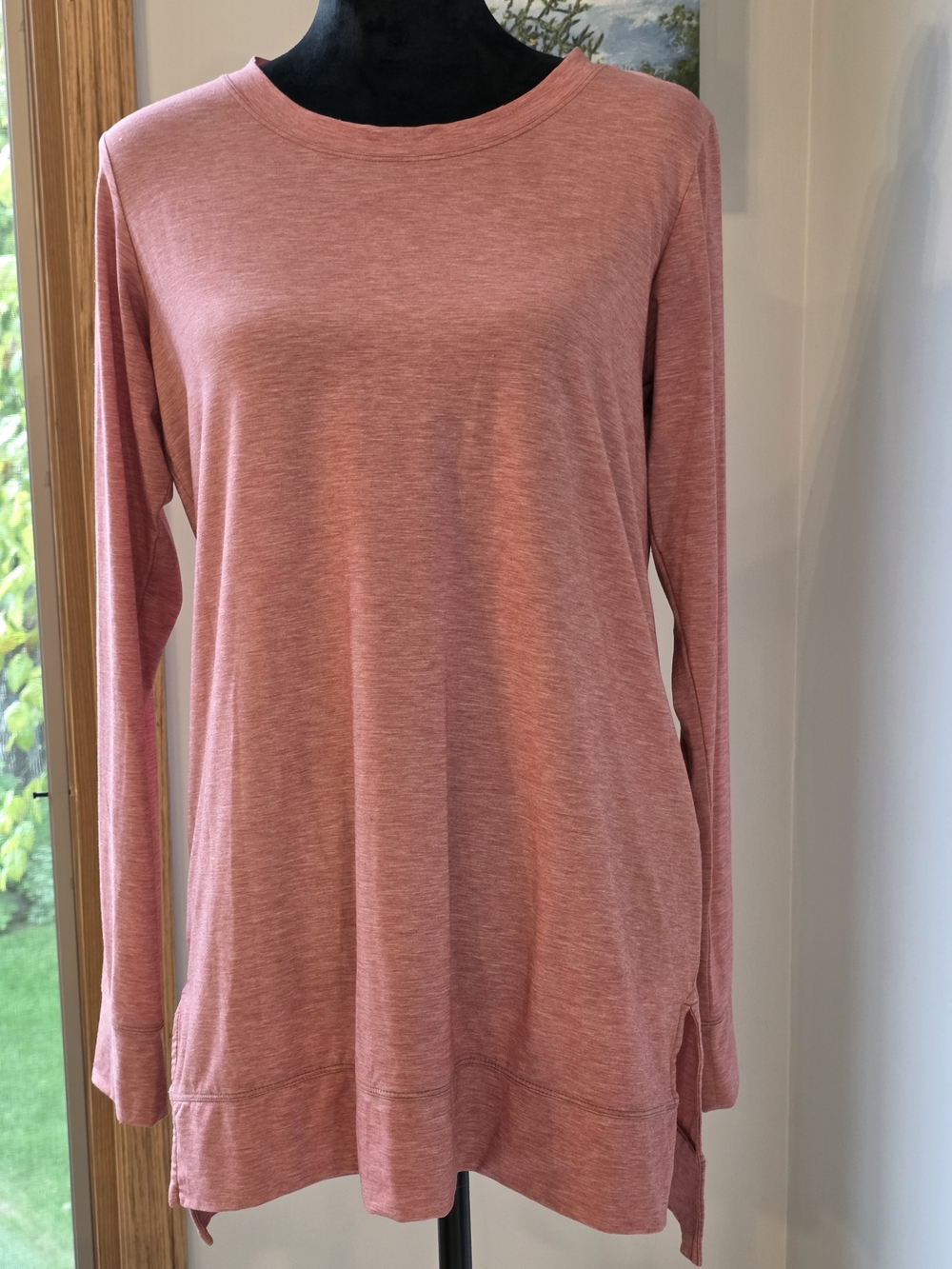 Patagonia Women's Long-Sleeved Glorya Side- Slit Top-Rosehip In Size Medium